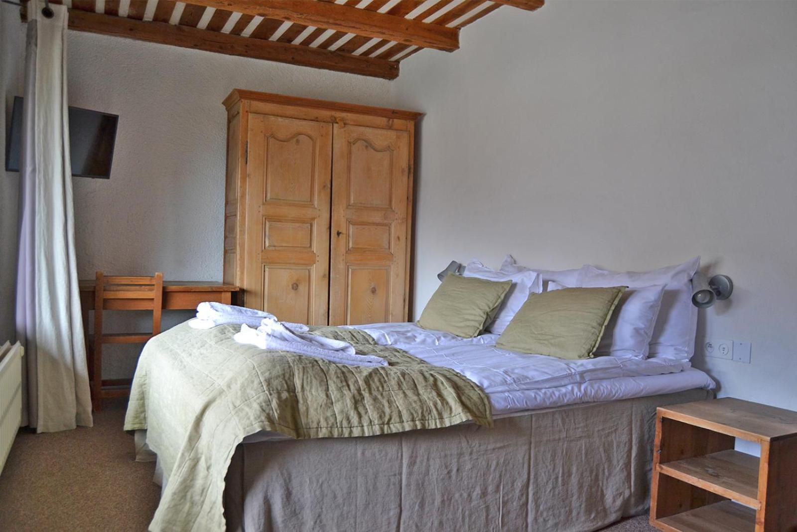 Langley Hotel La Vieille Ferme Ла-Саль-лез-Альп Экстерьер фото